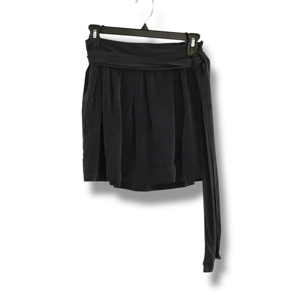 Bcbgeneration Pleated Mini Skirt Side Tie Y2K Size 4 Black Lightweight - Picture 1 of 7